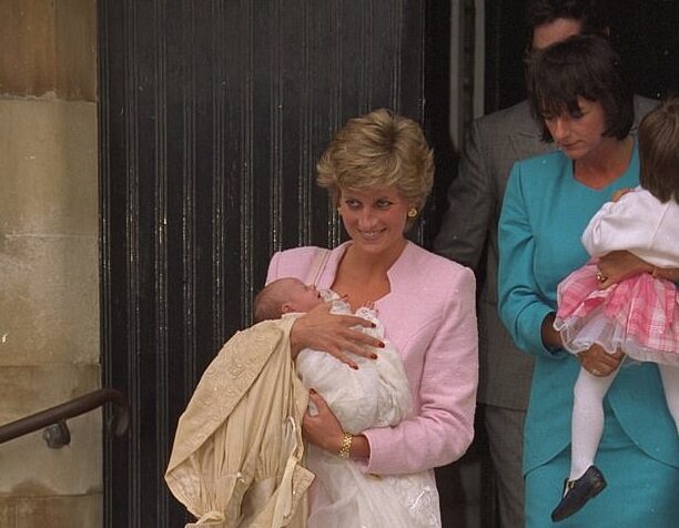 Diary of Diana’s darling, Team Domenica