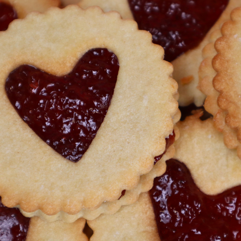 A close up of homemade jammy dodgers looking super tasty!