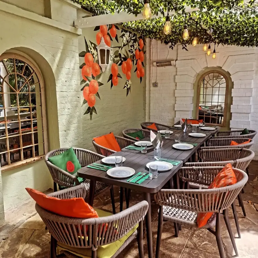 Hove Place summer garden